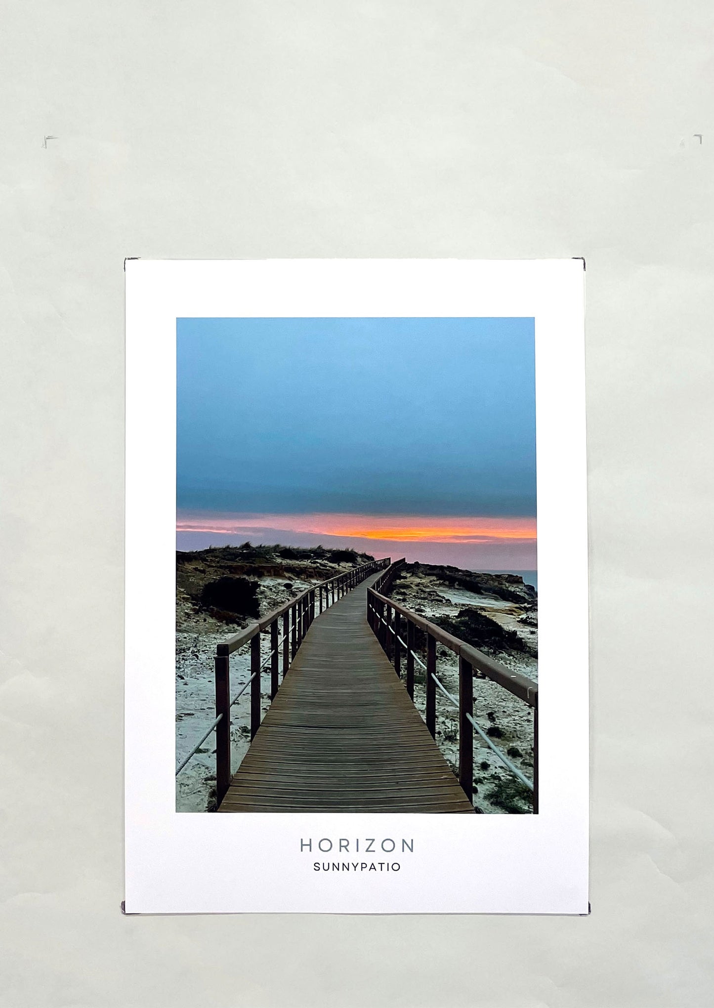 HORIZON - Walk into the Sunset